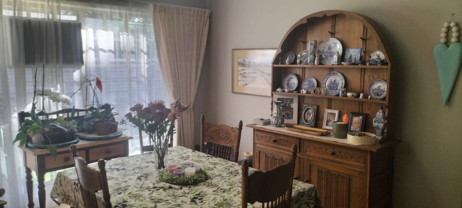 5 Bedroom Property for Sale in Waverley Free State